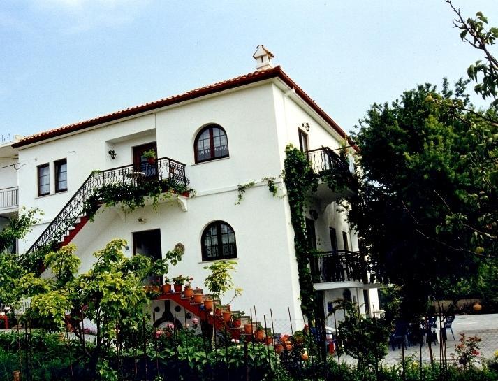 Atzanou Rooms Kamariotissa Экстерьер фото